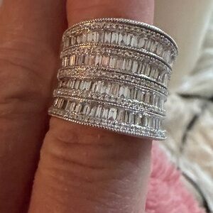 Effy 14kt white gold 1.87 carats diamonds authentic size 7
